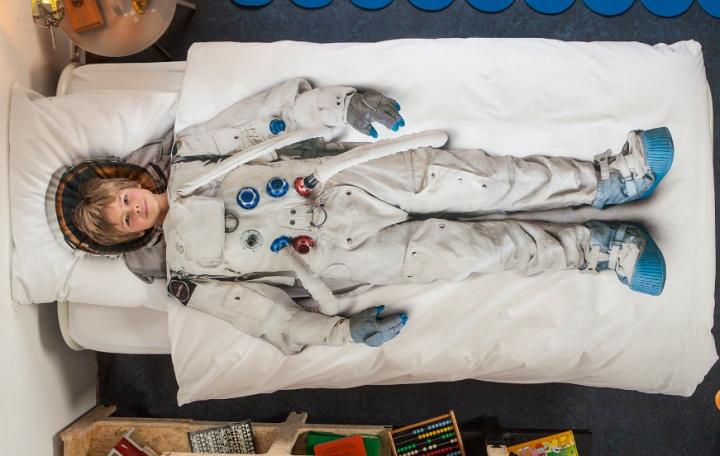 Ropa de cama infantil de astronauta