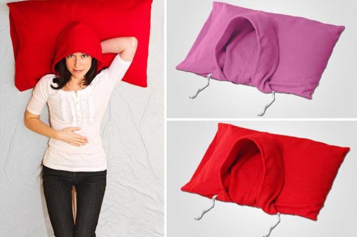 Almohada con capucha para tamizar la luz