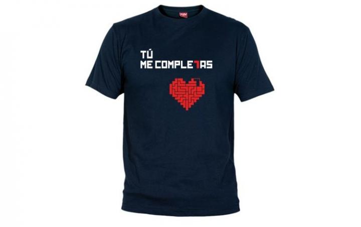Camiseta “Tú me completas”