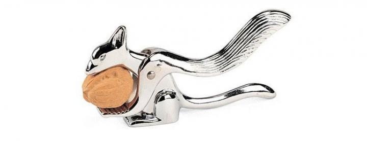 Cascanueces con forma de ardilla