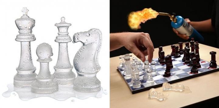 Hielos con forma de piezas de ajedrez