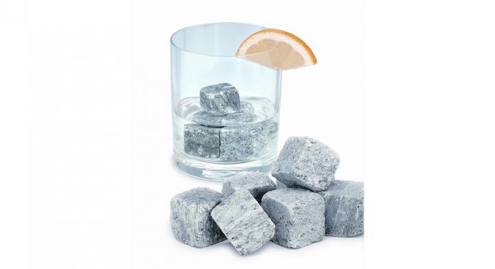 Rocas de hielo para enfriar bebidas