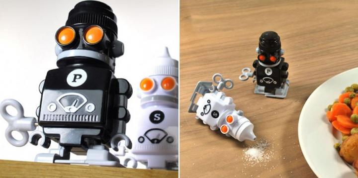 Salero y pimentero con forma de robots