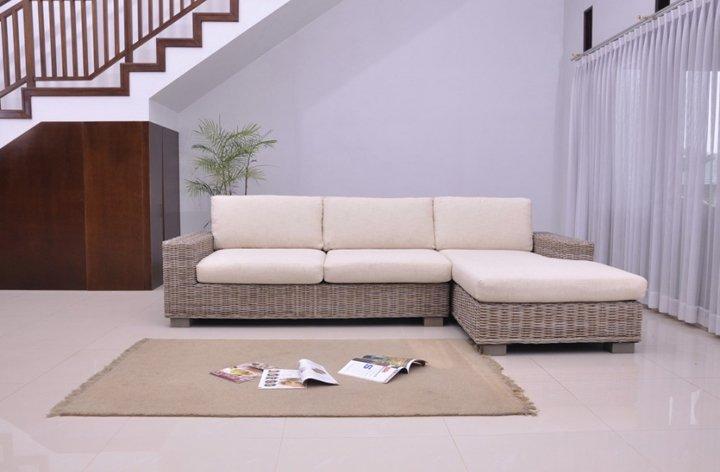 Sof&aacute; de mimbre de estilo natural