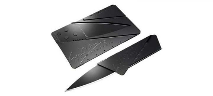 Tarjeta que puede transformarse en cuchillo