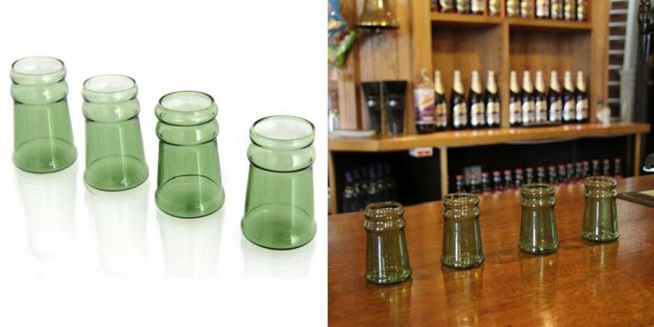 Vasos de chupito con forma de botella